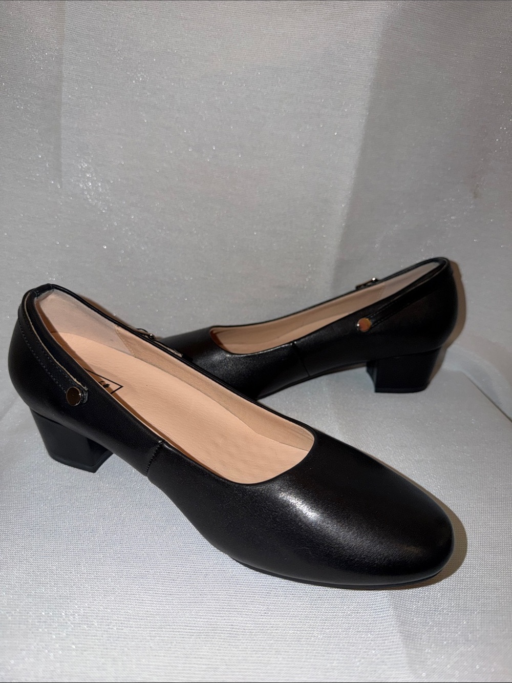 Propét Women's Black Low Block Heel Pumps